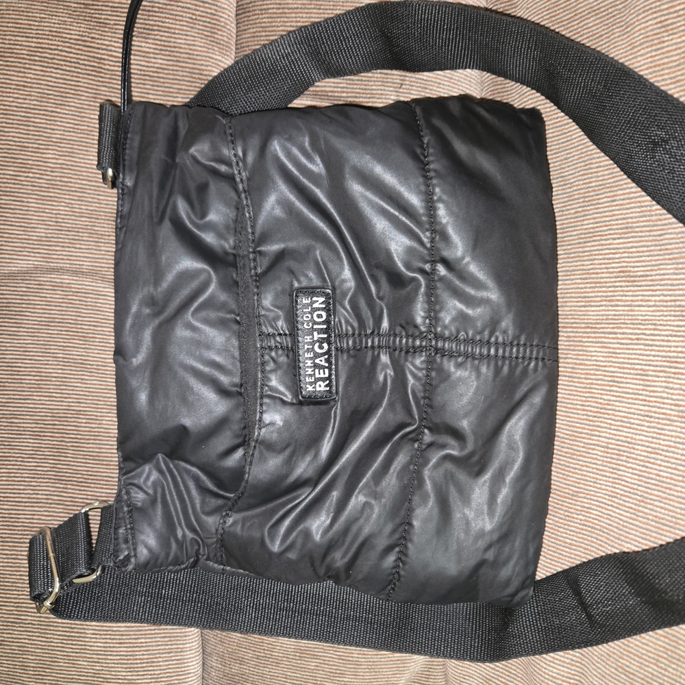 Kenneth Cole Reaction Black Quilted Messenger Bag